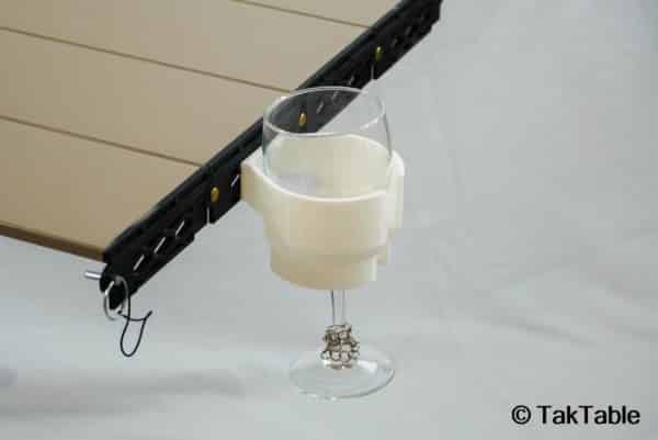 Taktable cup and wine holder with wine glass